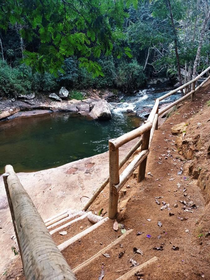 Alojamento de Turismo Selvagem Recanto Da Ruína Pedra Menina